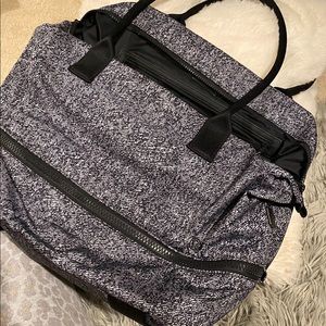 Lululemon gym bag